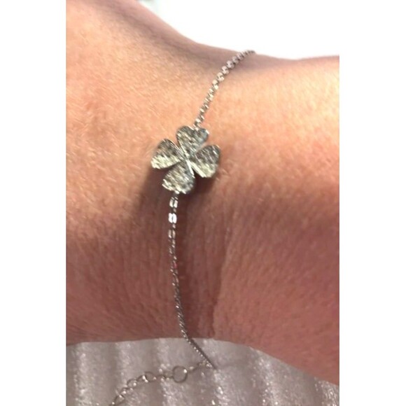 Beautiful Four Leaf Clover Bracelet - Sterling Silver - Picture 5 of 5